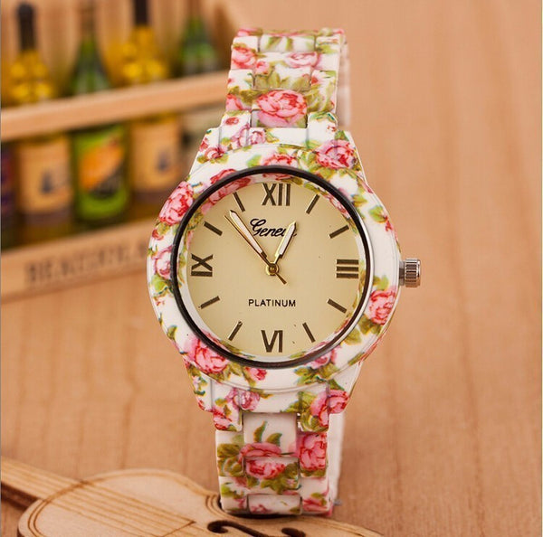Luxury Quartz Flowers Printed Geneva Watch For Women