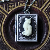 Cat Cameo Pendant Necklace