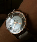 Hollow Casual Quartz Wristwatch For Men and Women