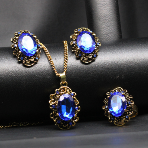 Vintage Jewelry Crystal Bronze Plated Set