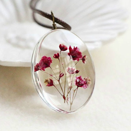 Time Dome Dried Flower Necklace