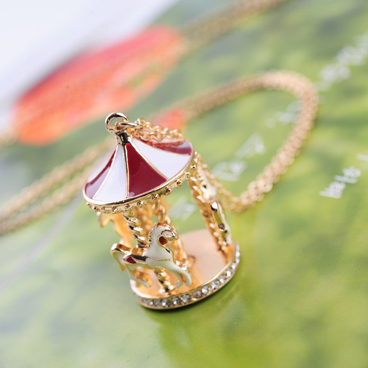 Gold Carousel Chain Pendant Necklace – ESS6 Fashion