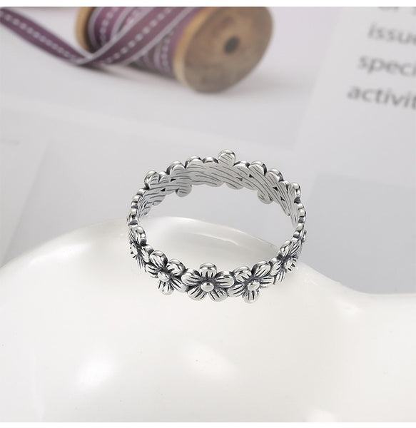 Daisy flower Ring