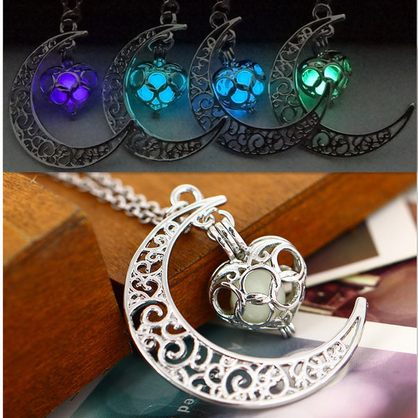 Fluorescence Glow in the Dark Crescent Moon Heart Necklace