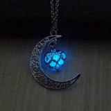 Fluorescence Glow in the Dark Crescent Moon Heart Necklace