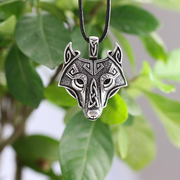 Premium Wolf Head Necklace